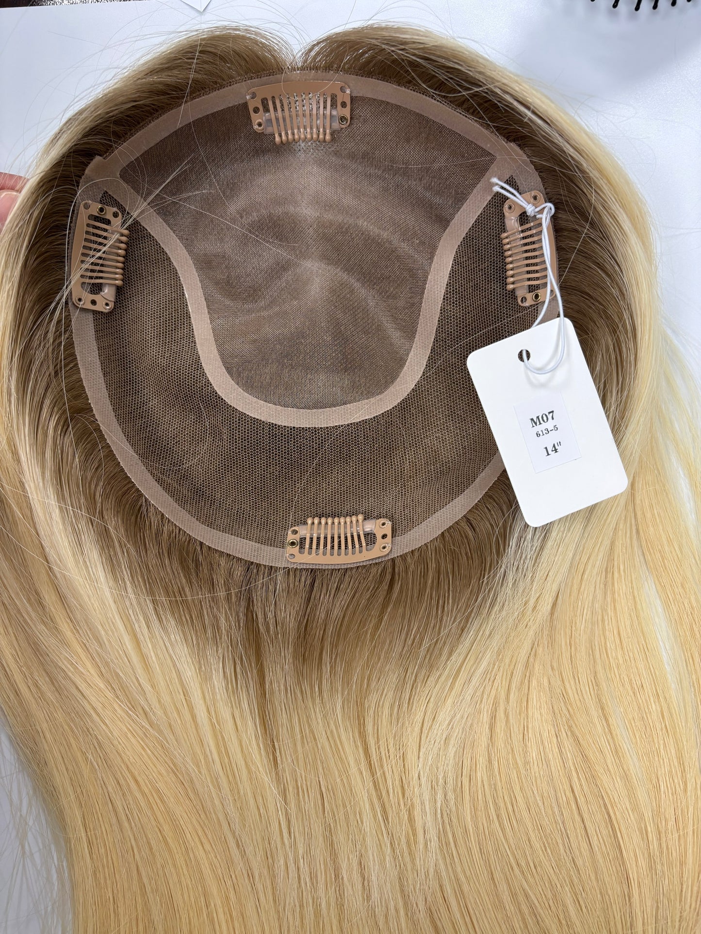 Full Coverage Topper Made of 100% Human Hair with Accent Streaks – Undetectable Lace Net