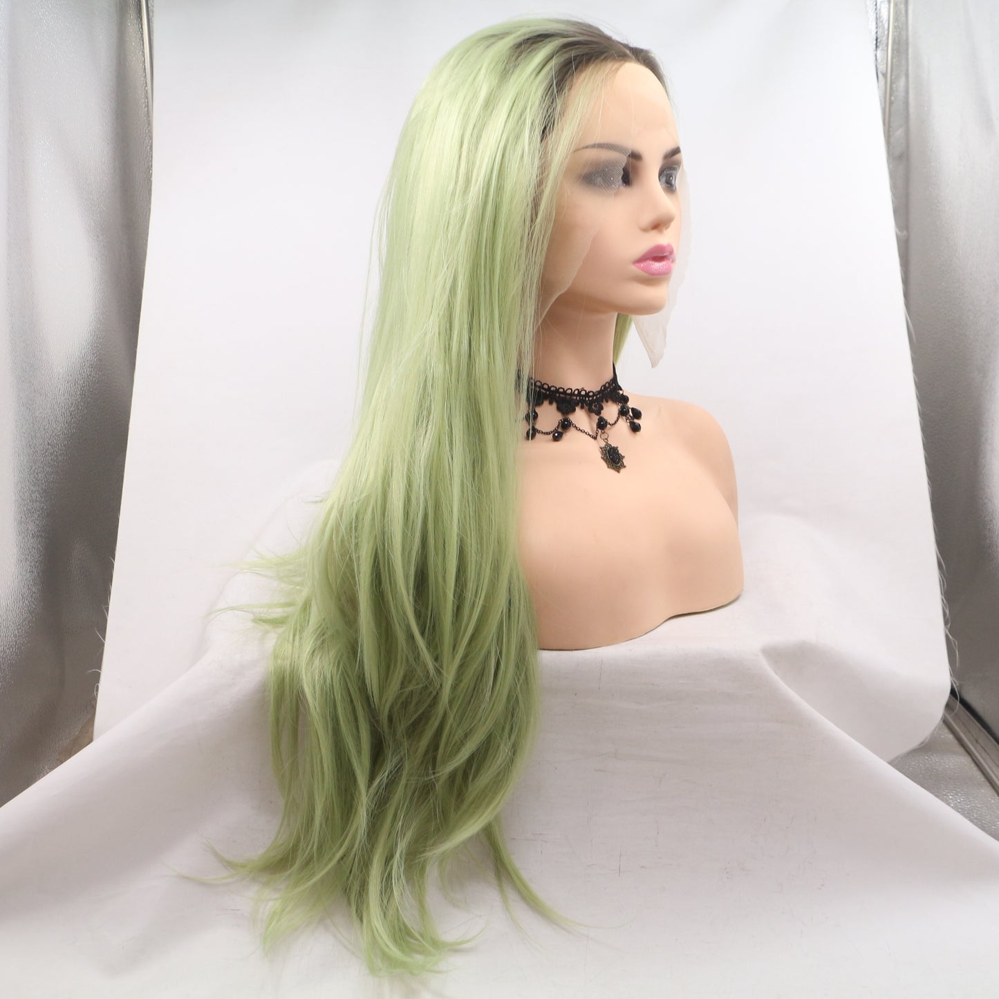 Green Lace Front Synthetic Wig for Women Long Wavy Fashion Wigs for Party Costume